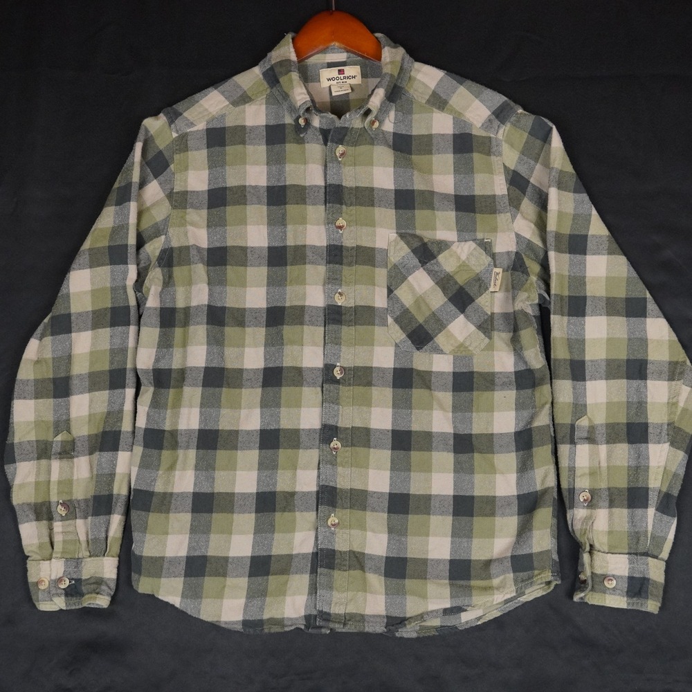 Woolrich Flannel Shirt Mens Medium Green Plaid Button Down 100% Cotton Regular